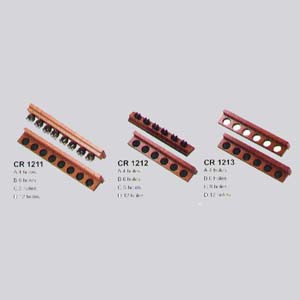 Billiard cue racks